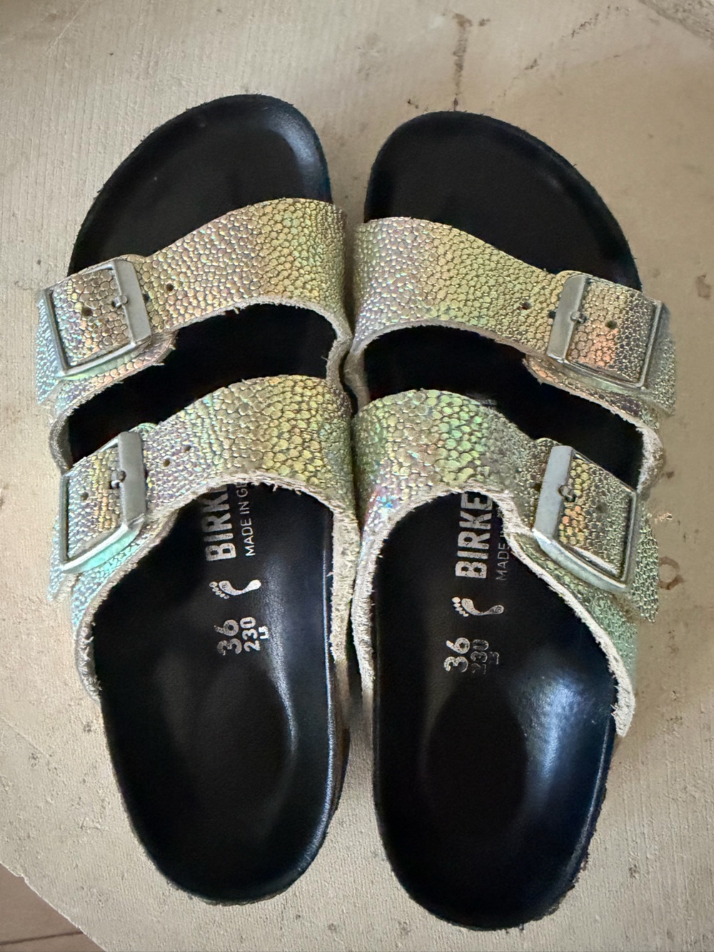 Birkenstock Iridescent Arizona in ombré pearl size EU 36 / US 5 - 5.5